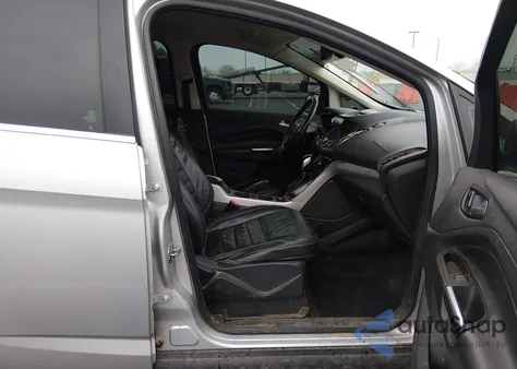 2016 Ford C-Max Energi Sel z USA, uszkodzony, nr VIN 1FADP5CU3GL113383